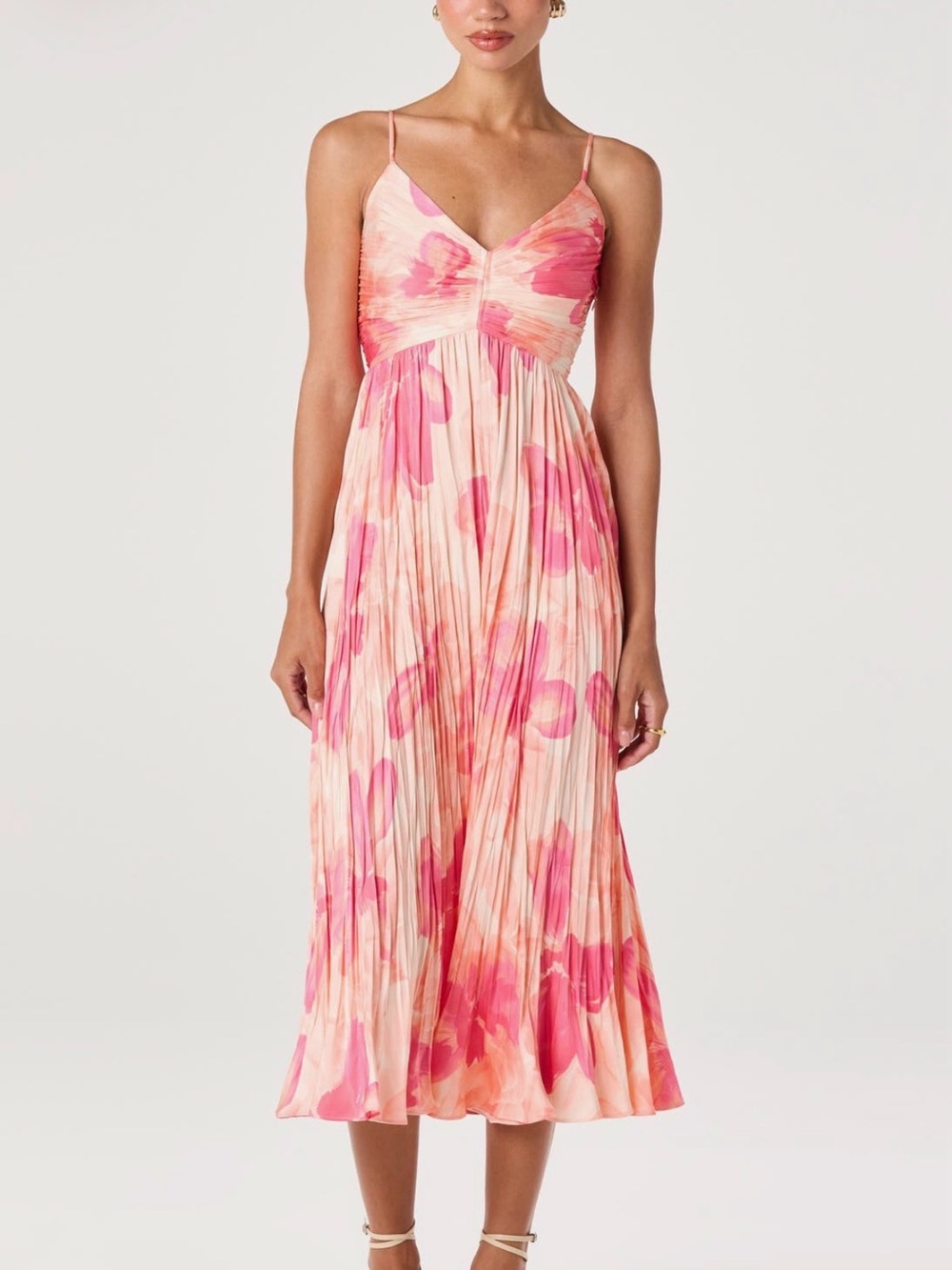 ASTR the Label Pink and Cream Pleated Floral Midi Dress